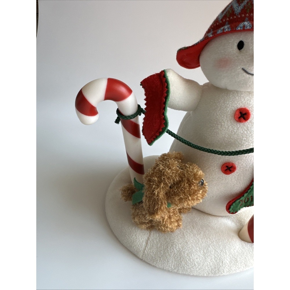 Hallmark Jingle Pals 2017 Stockings Hung with Care Music Motion Snowman WORKS - Picture 4 of 12